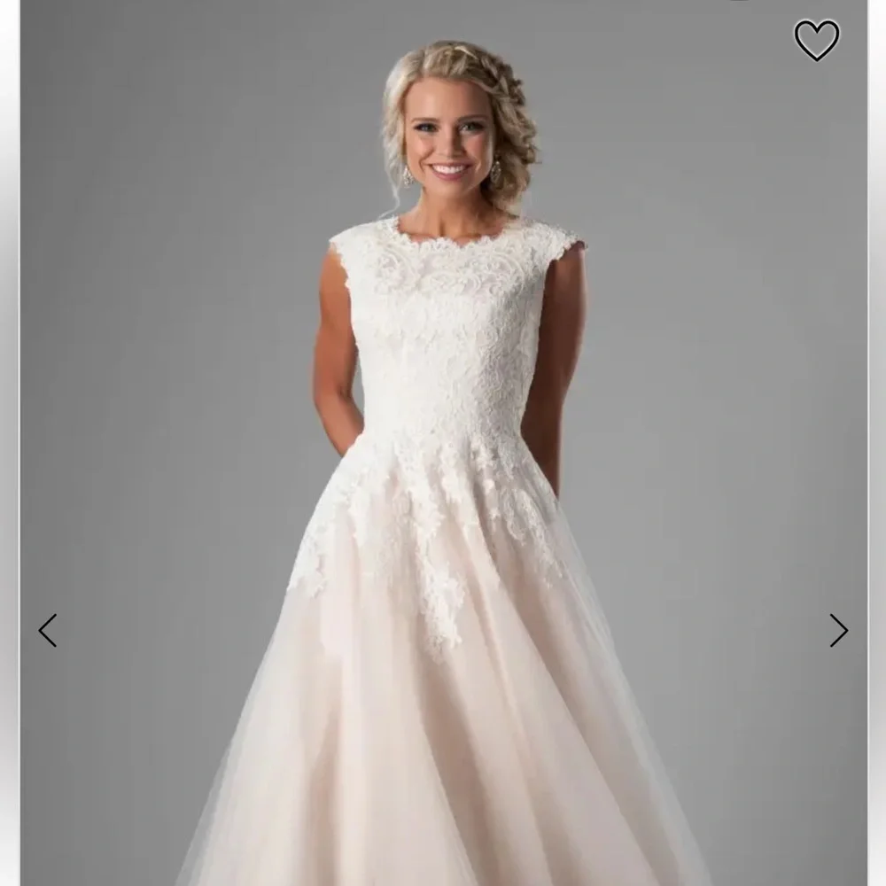 Allure Bridal Dakota size 8 - Picture 6 of 7